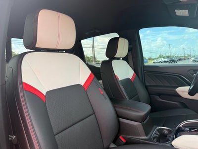 2023 GMC Canyon AT4X
