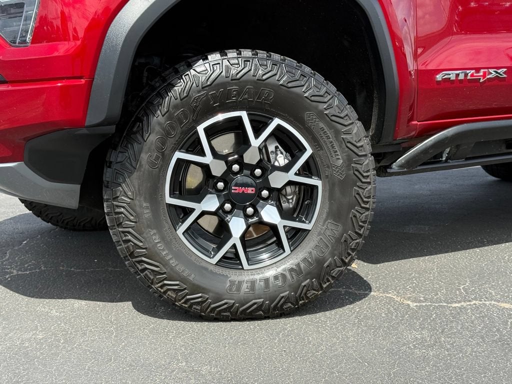 2023 GMC Canyon AT4X