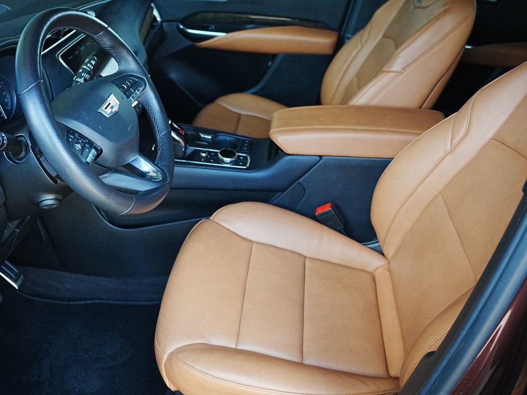2023 Cadillac XT4 Sport