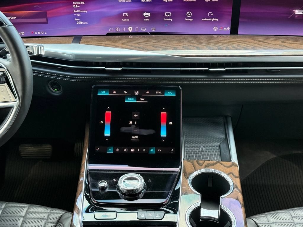 2025 Cadillac Escalade Sport Platinum
