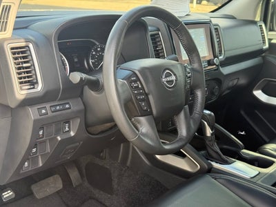 2024 Nissan Frontier Crew Cab SL 4x2