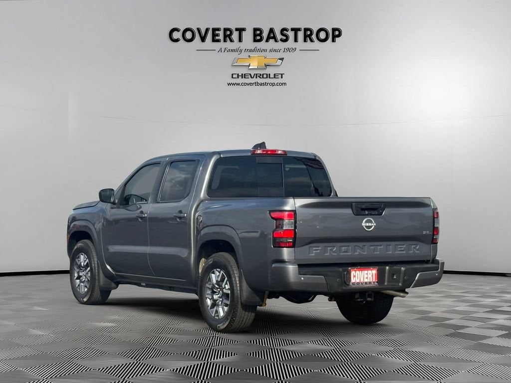 2024 Nissan Frontier Crew Cab SL 4x2