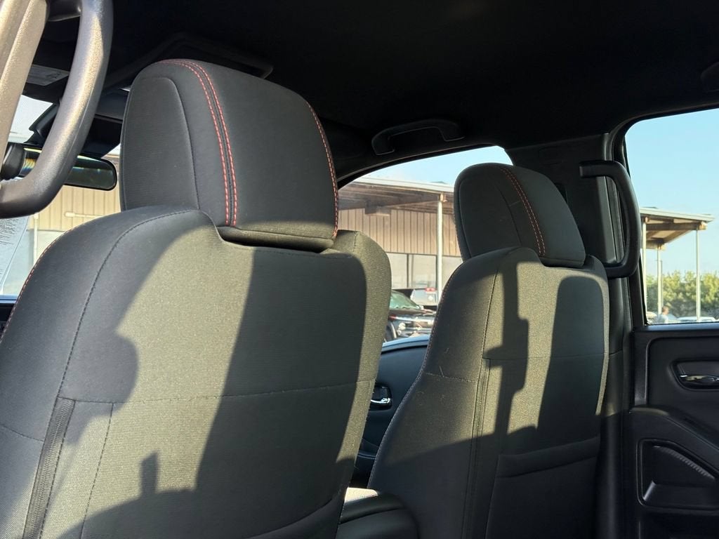2022 Nissan Frontier Crew Cab PRO-X 4x2
