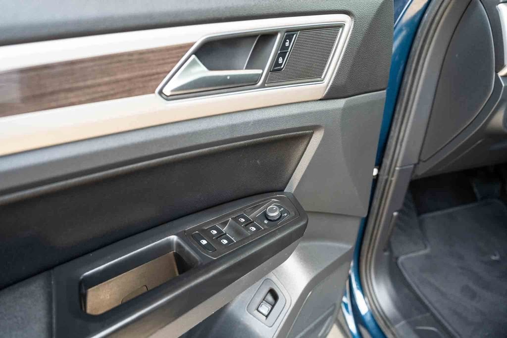 2019 Volkswagen Atlas 3.6L V6 SE w/Technology