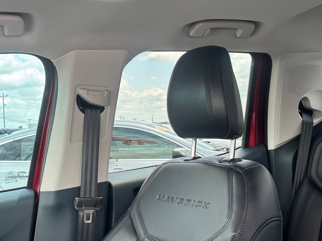 2025 Ford Maverick Lariat