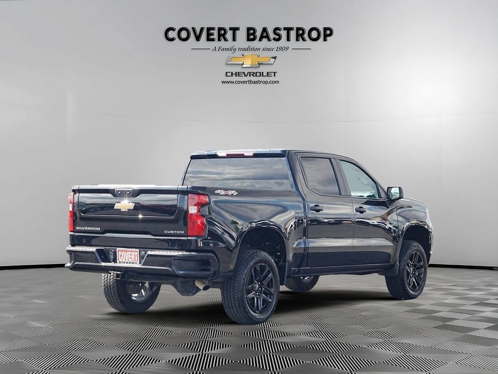2023 Chevrolet Silverado 1500 Custom