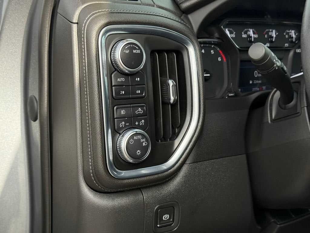 2022 GMC Sierra 1500 Limited Elevation