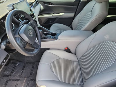 2024 Toyota Camry Hybrid SE