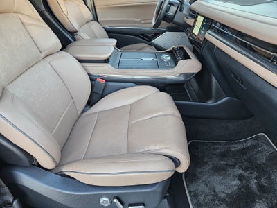 2025 Lincoln Navigator Black Label