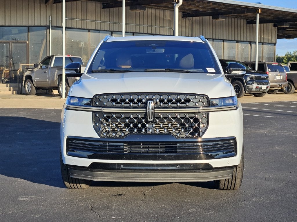 2025 Lincoln Navigator Black Label