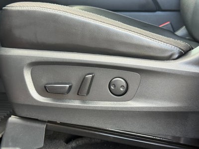 2024 Nissan Pathfinder SL FWD