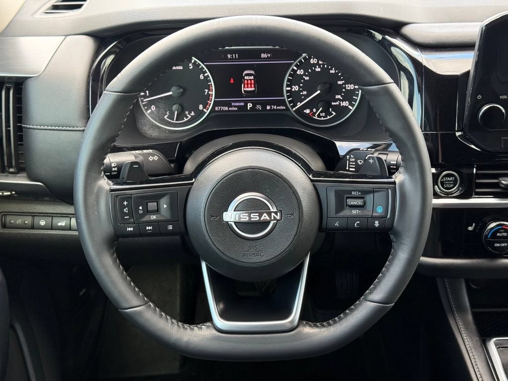 2024 Nissan Pathfinder SL FWD
