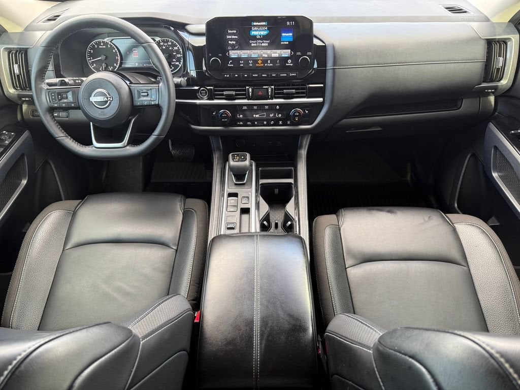 2024 Nissan Pathfinder SL FWD