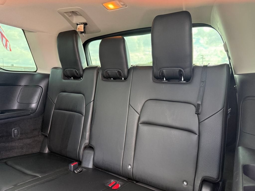 2024 Nissan Pathfinder SL FWD