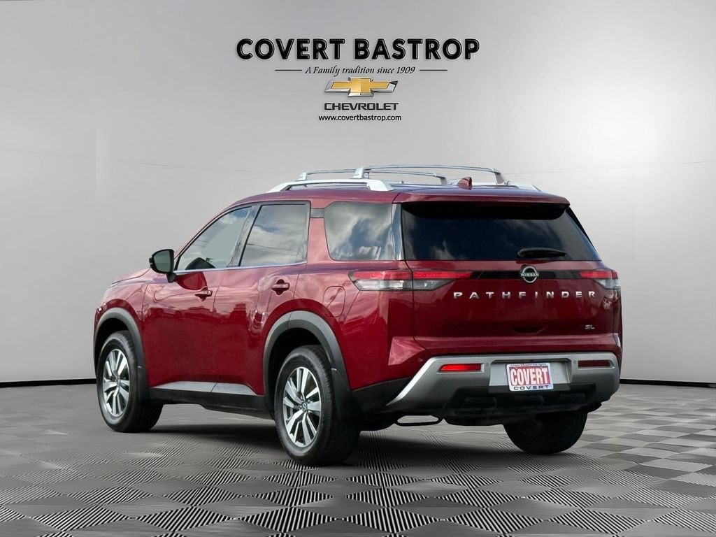 2024 Nissan Pathfinder SL FWD