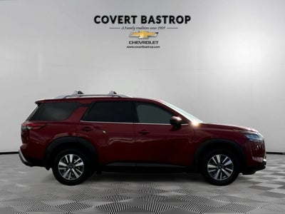2024 Nissan Pathfinder SL FWD