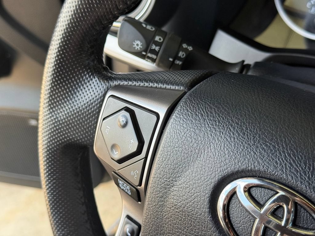 2017 Toyota Tacoma Limited