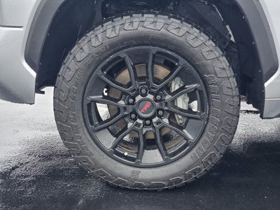 2022 Toyota Tundra 2WD SR5