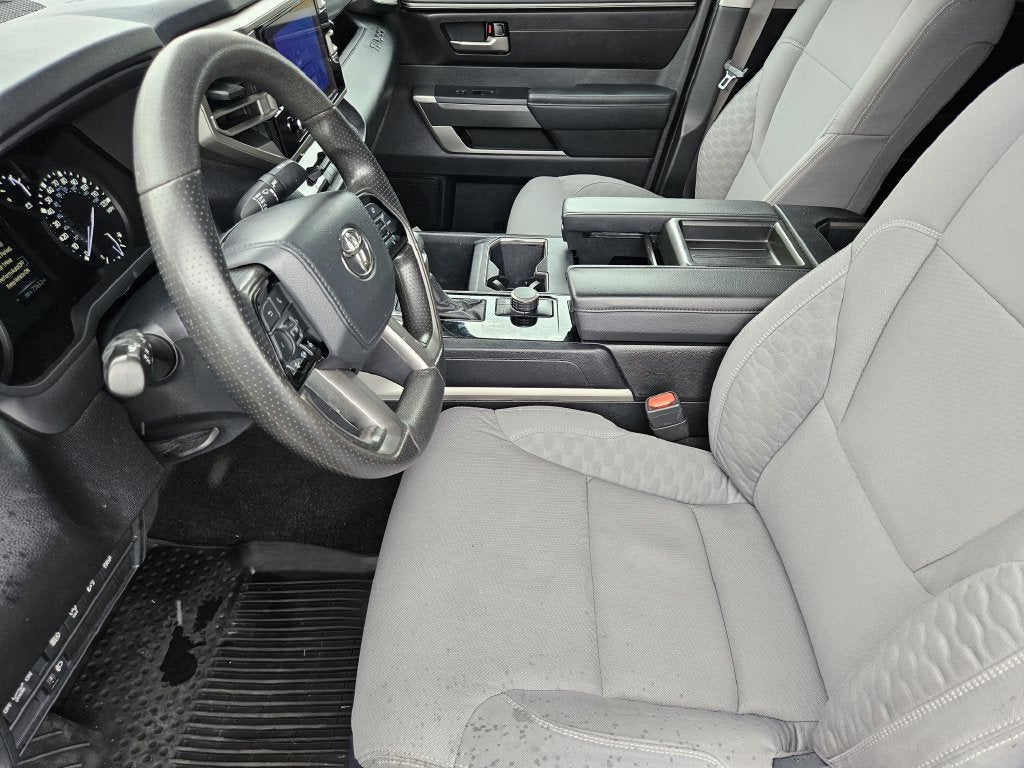 2022 Toyota Tundra 2WD SR5