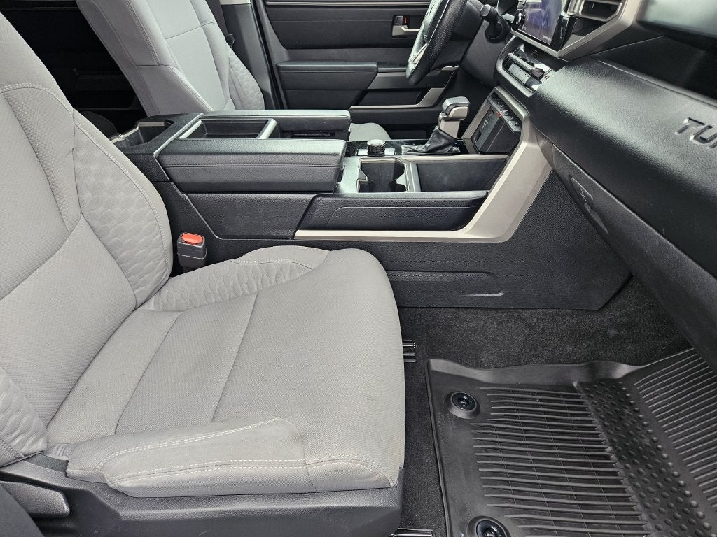 2022 Toyota Tundra 2WD SR5