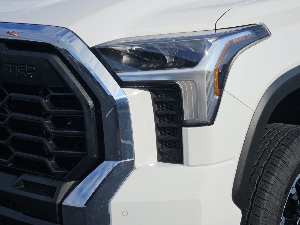 2025 Toyota Tundra 4WD SR