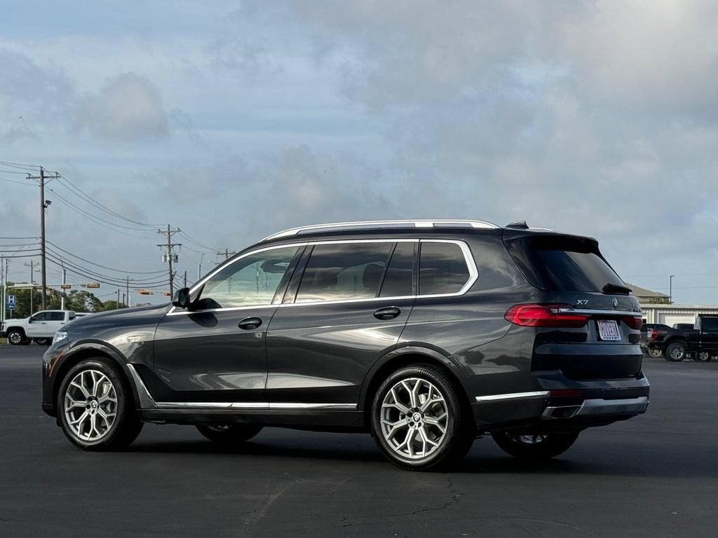 2022 BMW X7 xDrive40i