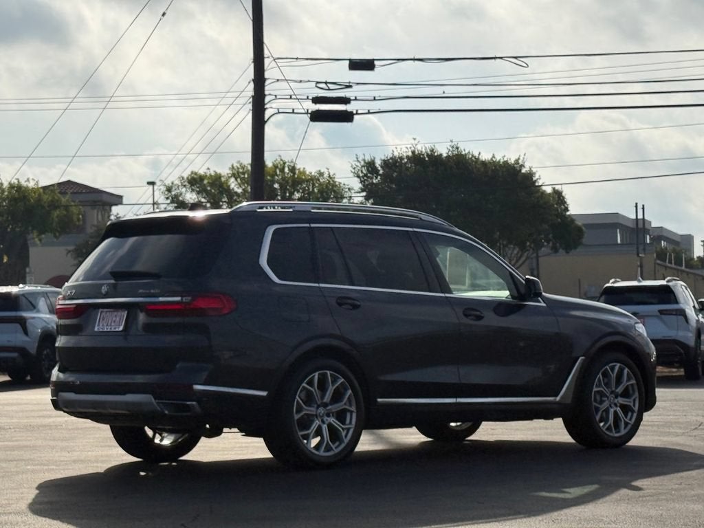 2022 BMW X7 xDrive40i