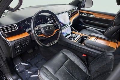 2022 Jeep Grand Wagoneer Series III