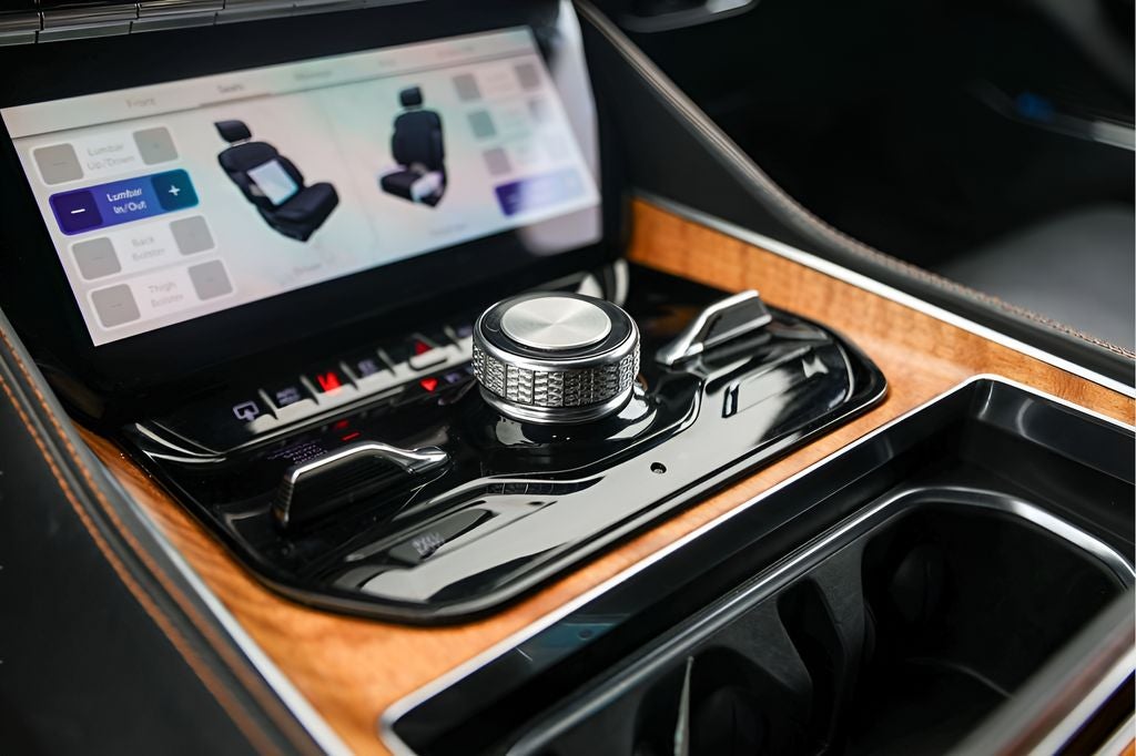 2022 Jeep Grand Wagoneer Series III