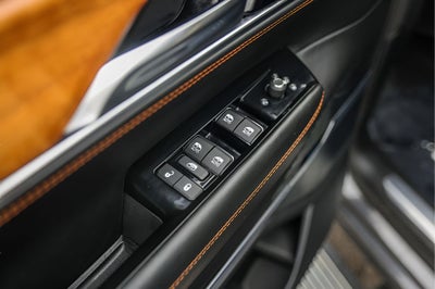 2022 Jeep Grand Wagoneer Series III
