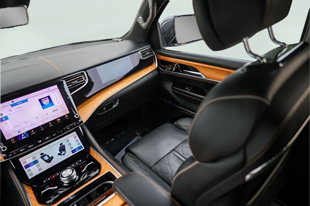 2022 Jeep Grand Wagoneer Series III