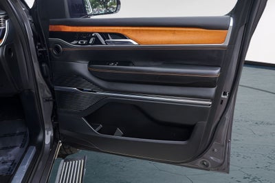 2022 Jeep Grand Wagoneer Series III