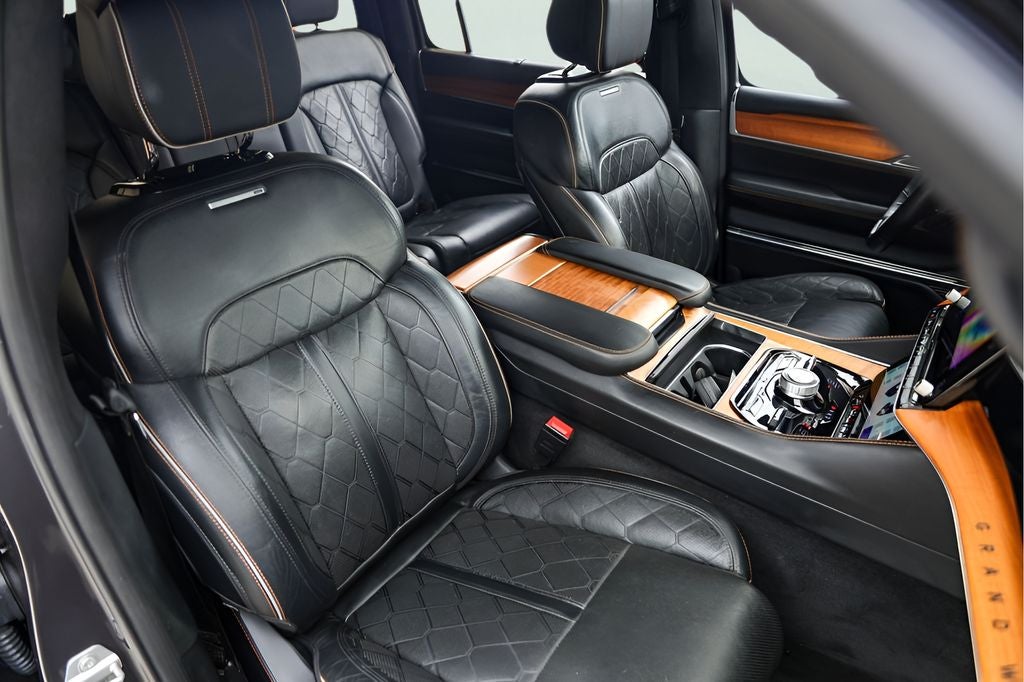 2022 Jeep Grand Wagoneer Series III