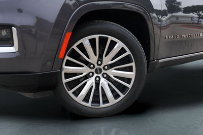 2022 Jeep Grand Wagoneer Series III