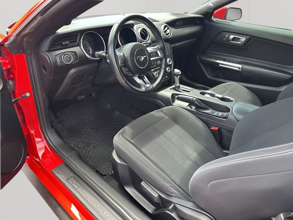 2020 Ford Mustang EcoBoost