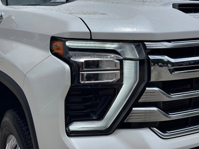 2025 Chevrolet Silverado 3500HD High Country