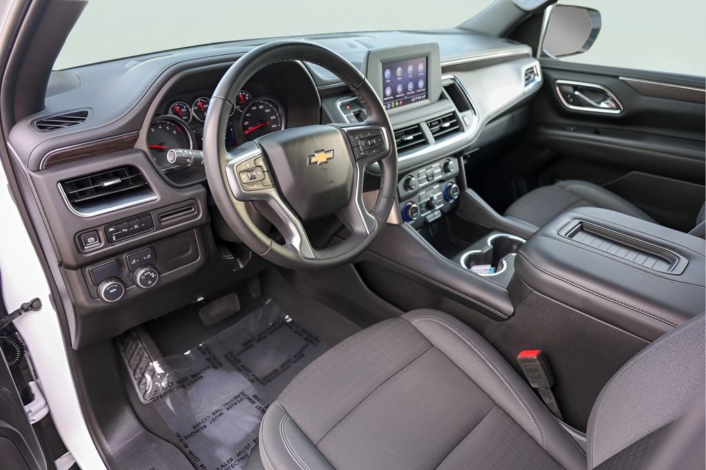 2024 Chevrolet Suburban LS