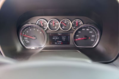 2024 Chevrolet Suburban LS