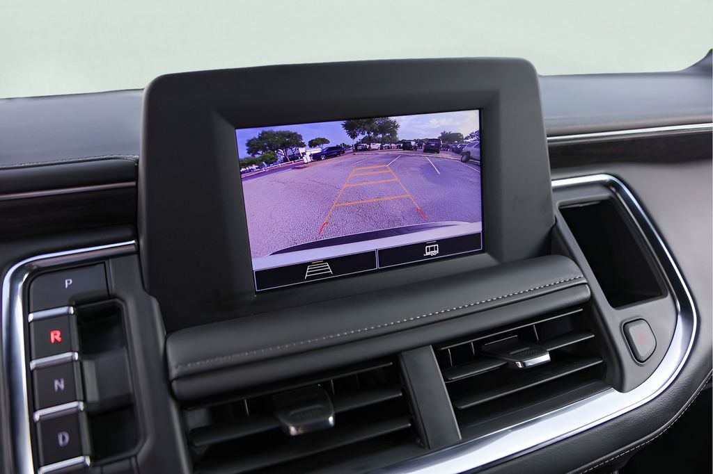 2024 Chevrolet Suburban LS