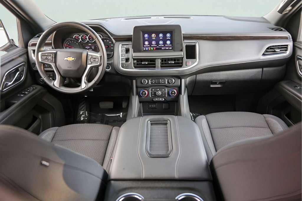 2024 Chevrolet Suburban LS