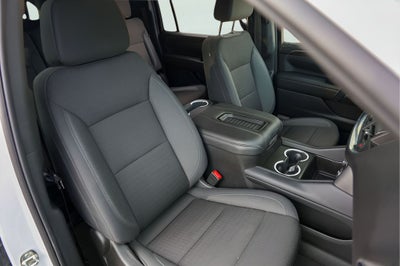 2024 Chevrolet Suburban LS