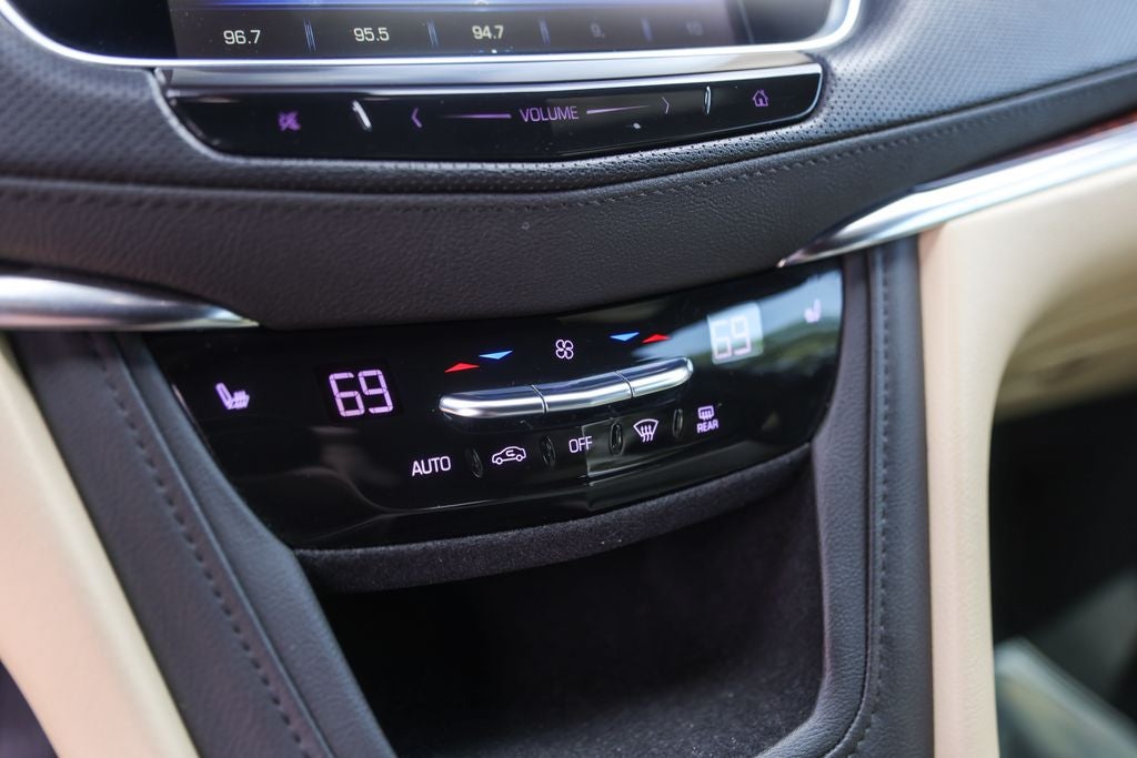 2019 Cadillac XT5 Luxury