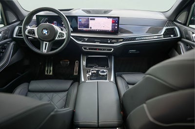 2025 BMW X5 M60i
