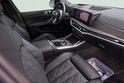 2025 BMW X5 M60i