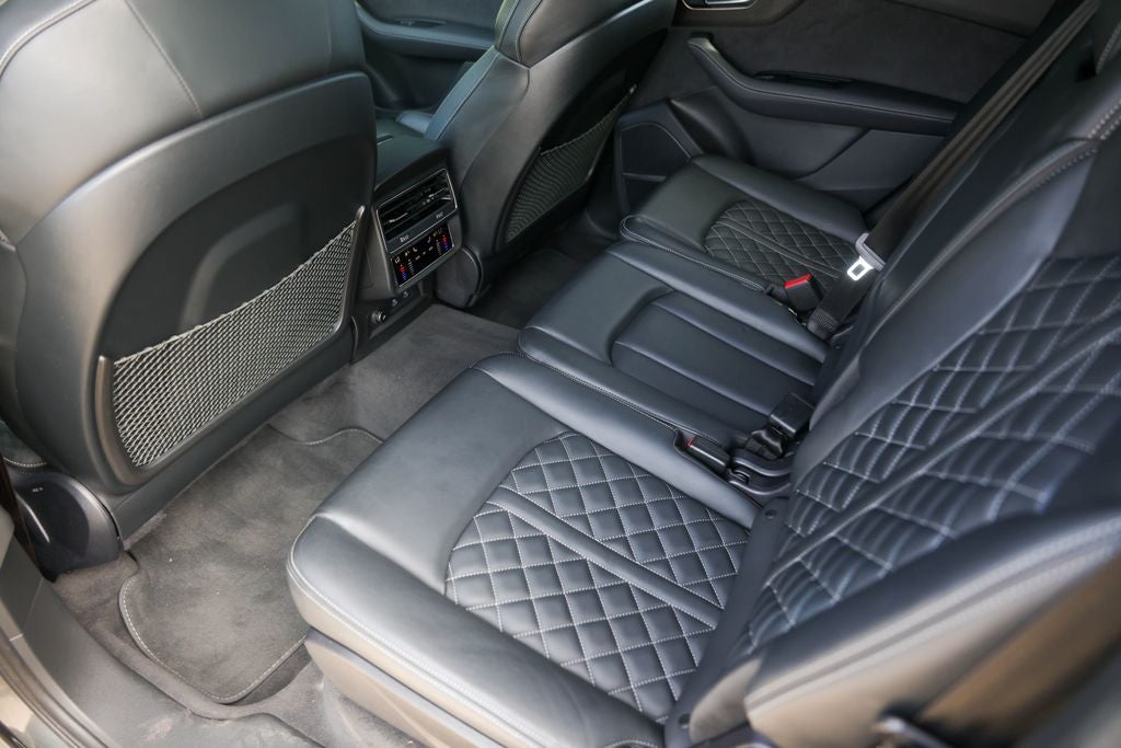 2023 Audi SQ7 Premium Plus quattro