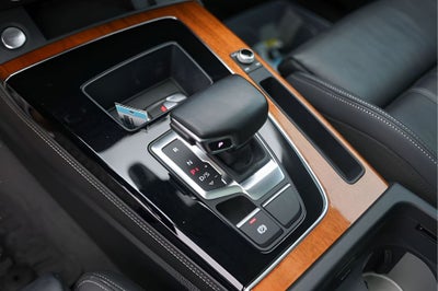 2022 Audi Q5 45 S line Prestige quattro