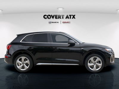 2022 Audi Q5 45 S line Prestige quattro