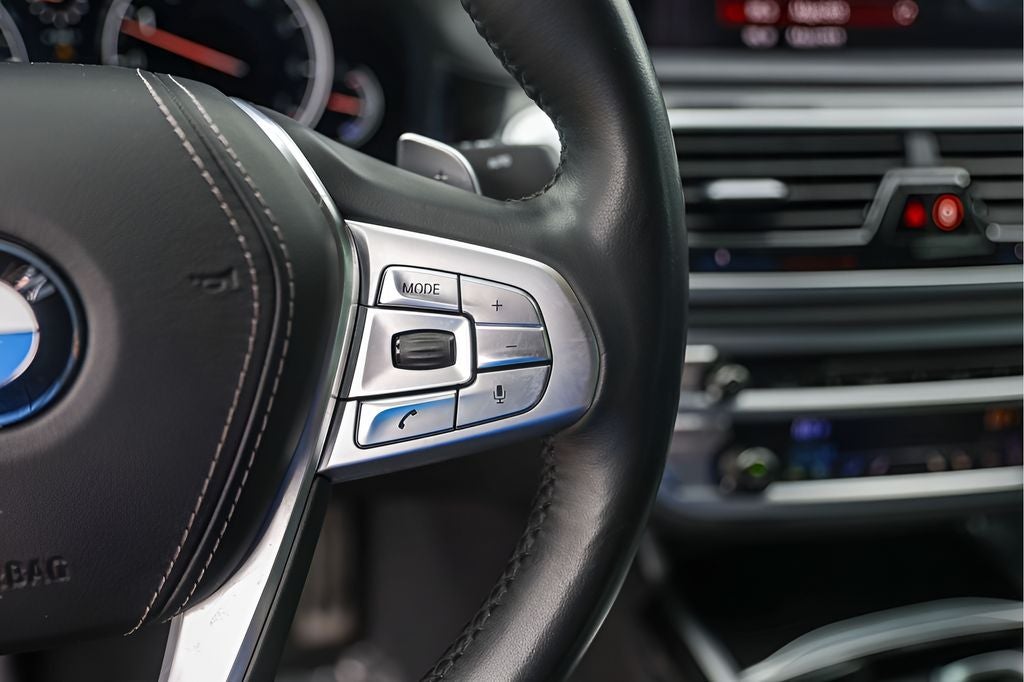 2019 BMW 7 Series 740i