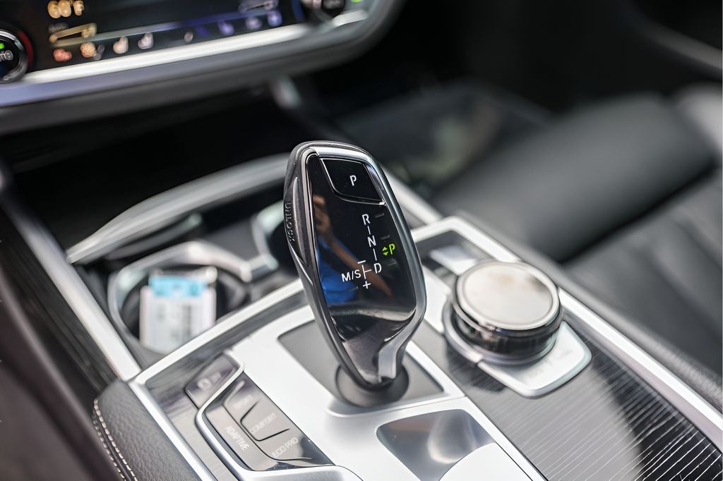 2019 BMW 7 Series 740i