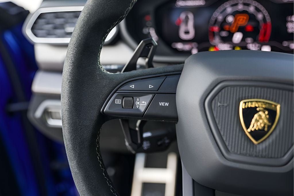 2024 Lamborghini Urus Performante